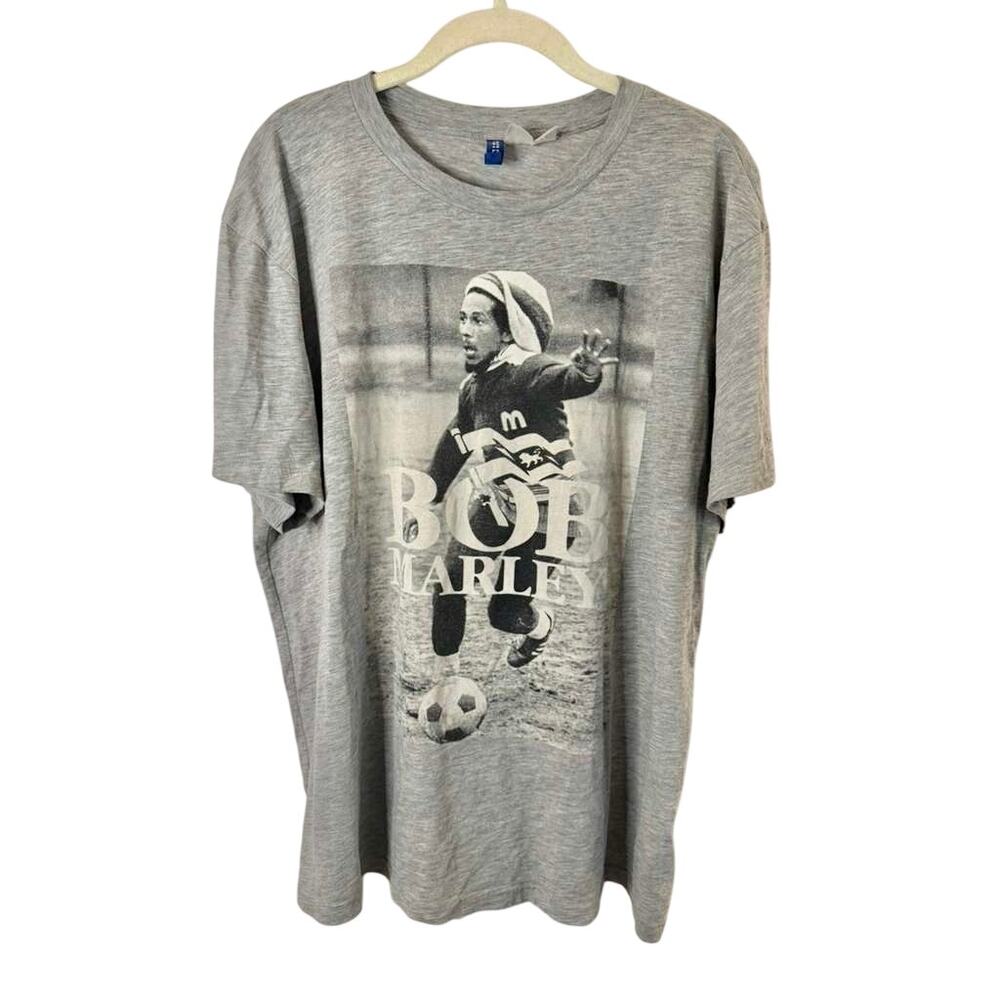 Rare find H&M x Bob Marley Graphic Tee Band Shirt Men’s sz. XL